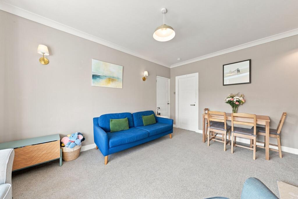 House in Glasgow - View 5