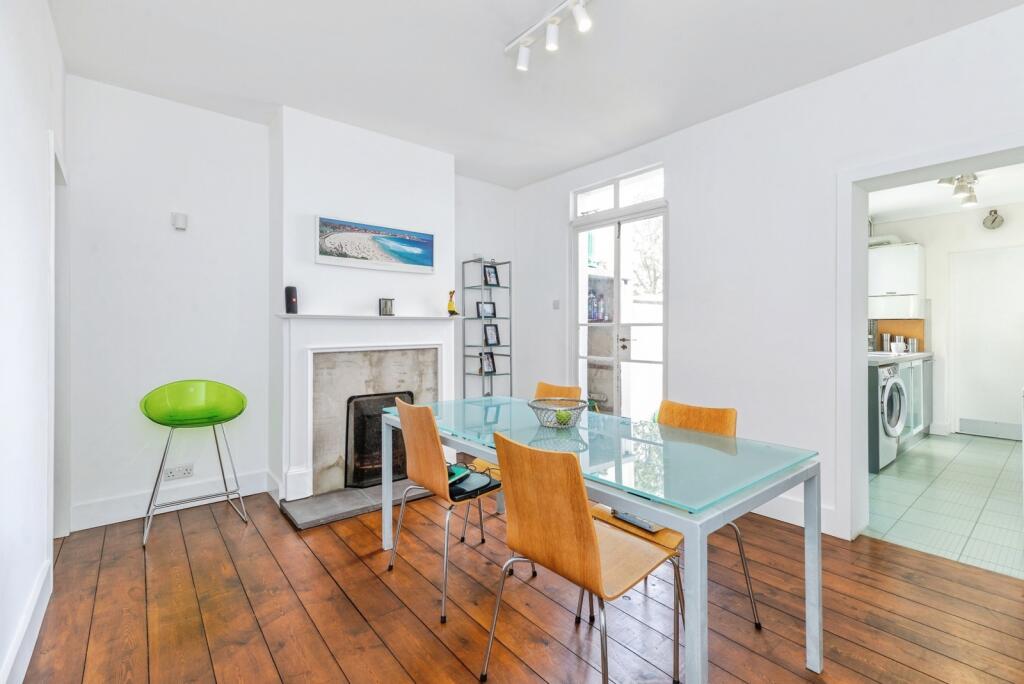 House in Rochester - View 4