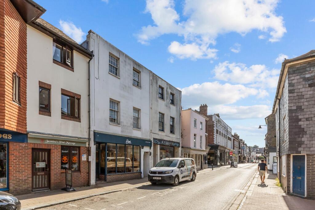 Main image of property: 37 Cliffe High Street, Lewes, East Sussex, BN7