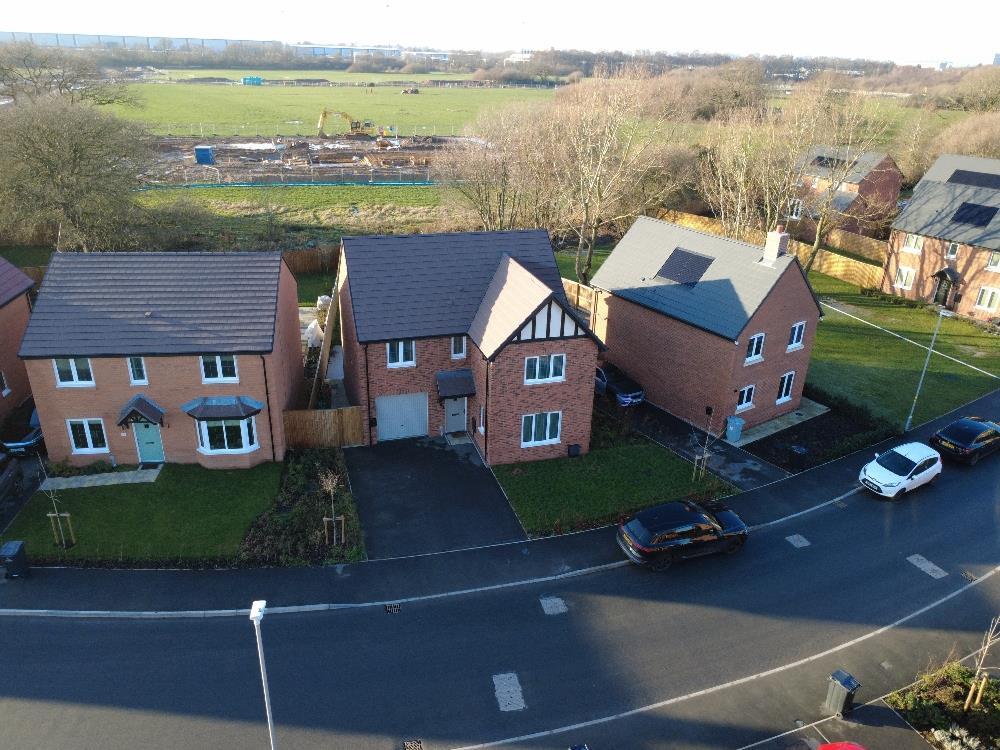 Starling Way, Weston, Crewe photo 2