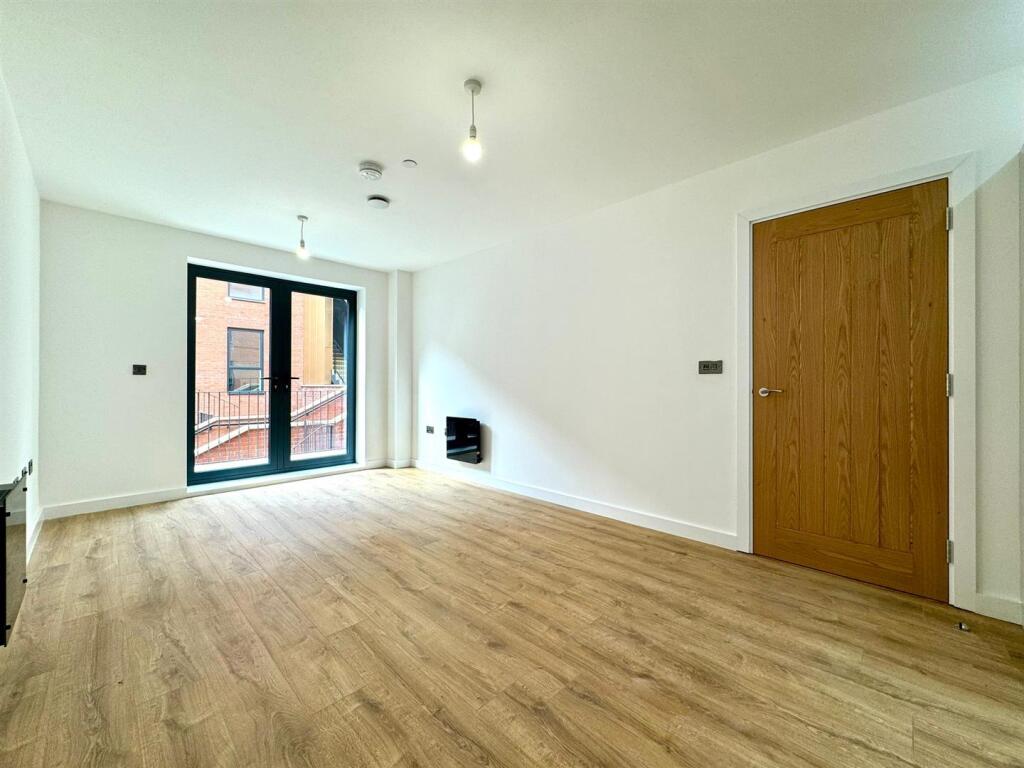 Apartment in Birmingham - View 3