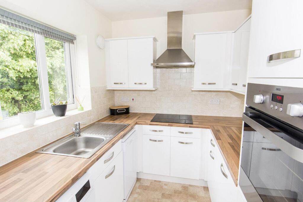 Northampton Road, Market Harborough photo 2