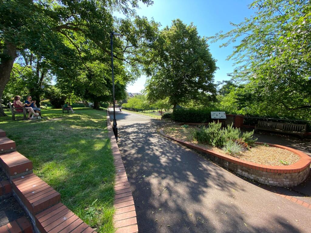 Property photo 11