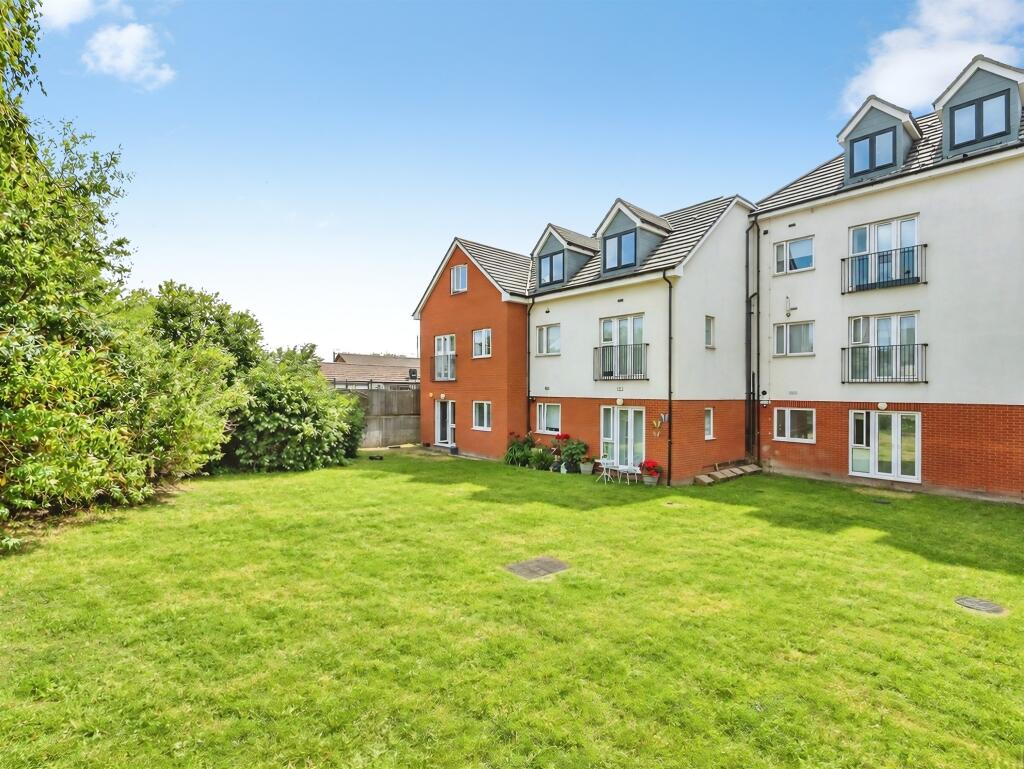 Main image of property: New Road, Rainham