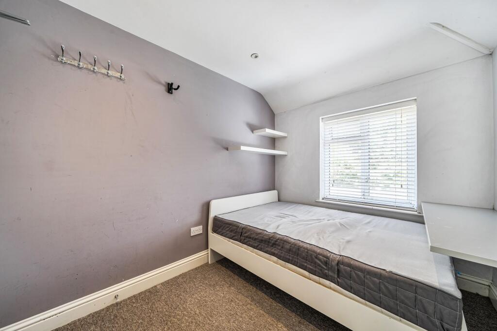 Main image of property: Room 3, 17 Waterbank Road, London, SE6 3DJ