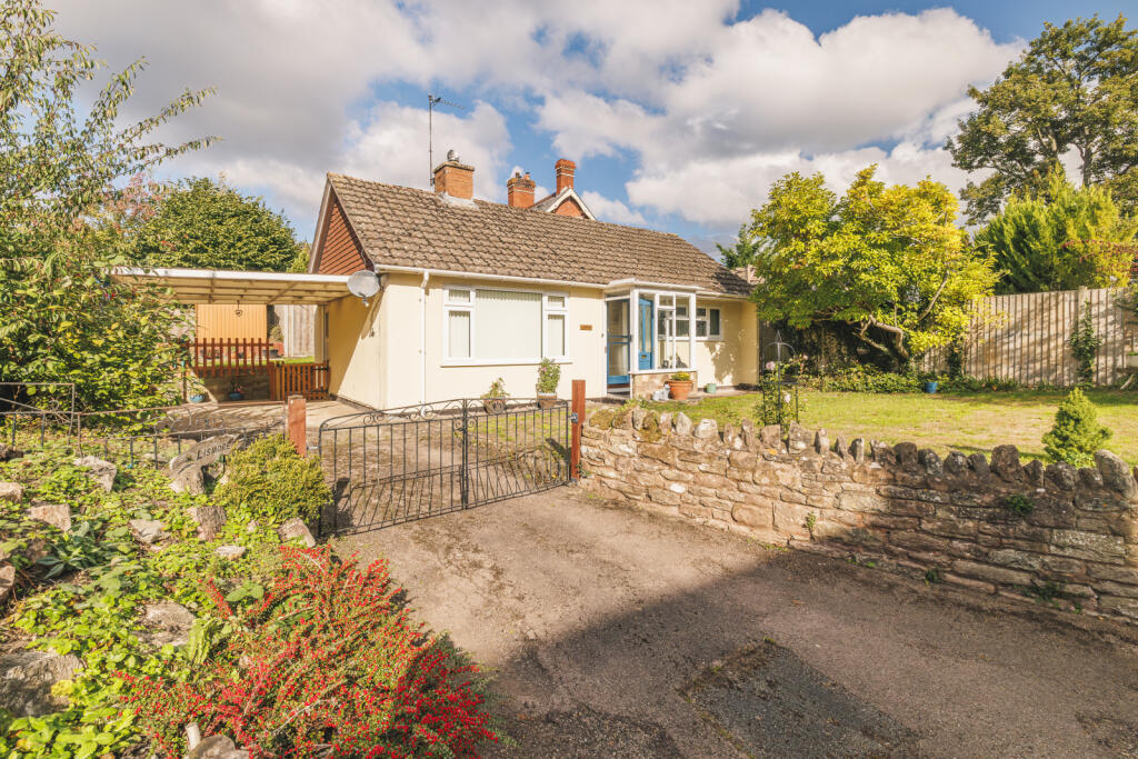 2-bed house on Wilton Lane, Wilton, Ross-on-Wye, Herefordshire, HR9, £260,000