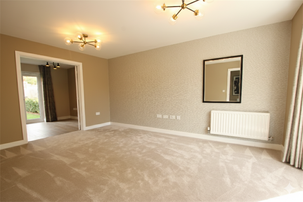 4 bed detached - Bluebell Way, TN6 image 3