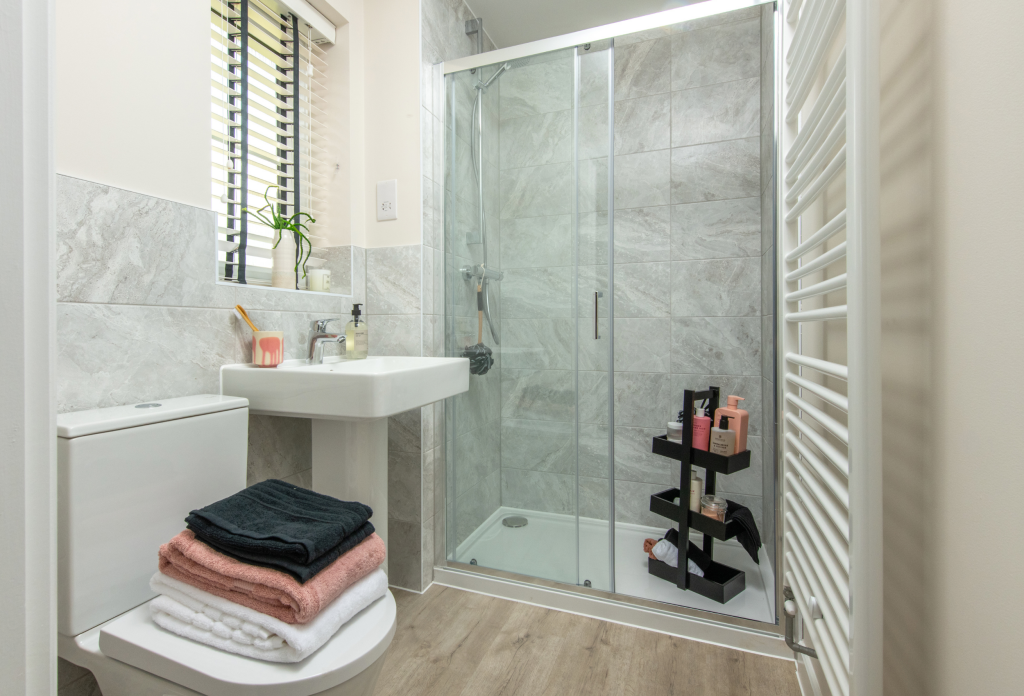 House in King's Lynn and West Norfolk, South Wootton - More