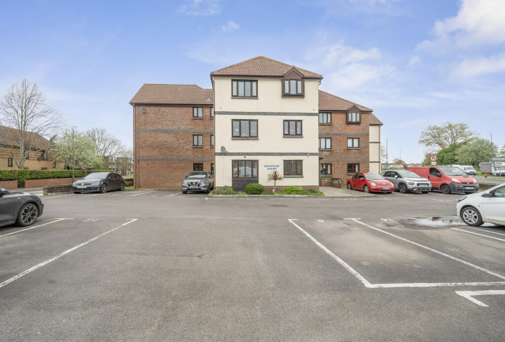 Main image of property: Abbotswood, Yate, Bristol, Gloucestershire, BS37