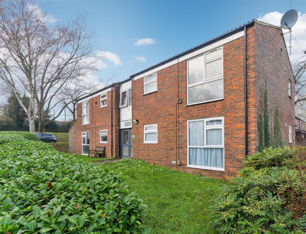Main image of property: Kimbolton Crescent, Stevenage
