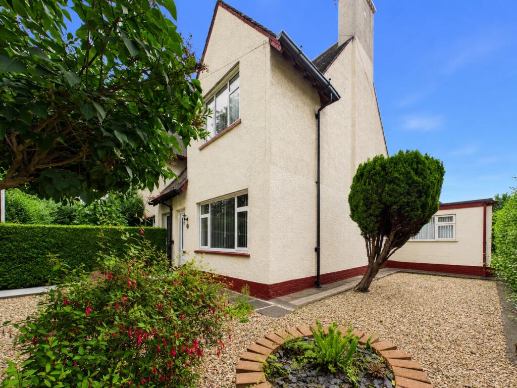 Main image of property: James Reckitt Avenue, Hull, East Yorkshire, HU8