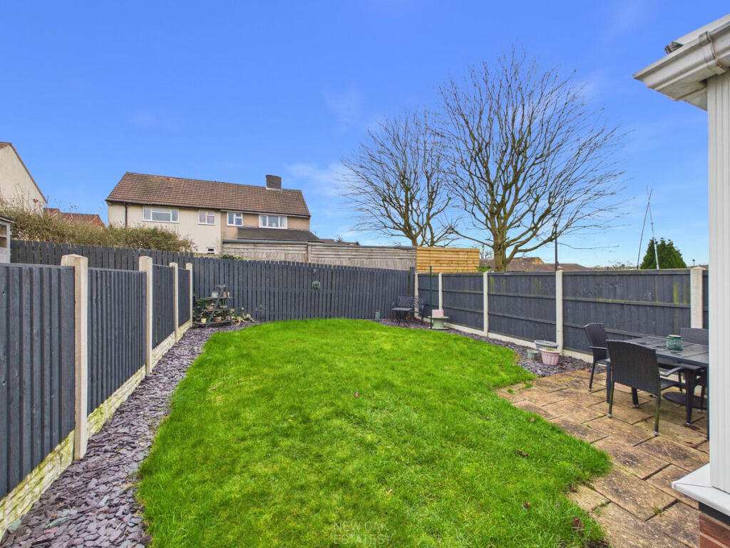 Crow Croft Road, Pilsley, S45 photo 4