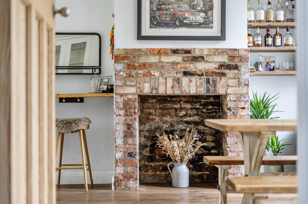 House in Guildford - View 4