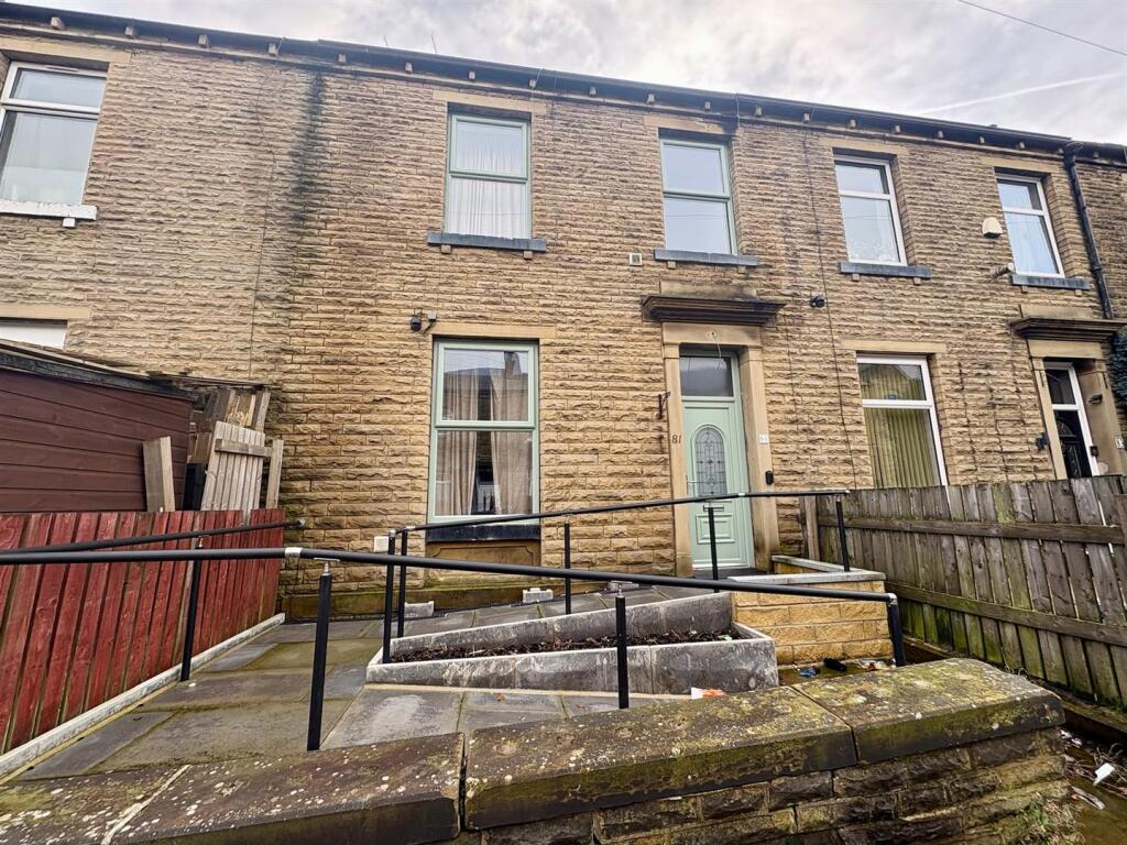 Main image of property: Elizabeth Street, Elland
