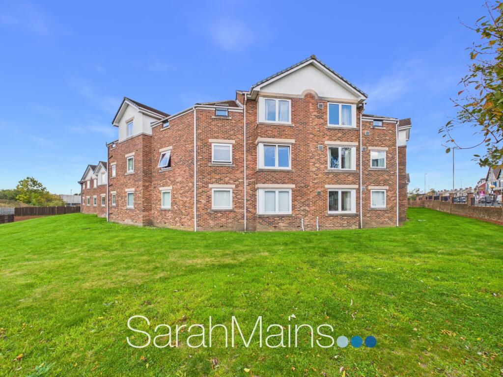 2-bed flat on Cartmel Park, Pelaw, NE10, £85,000