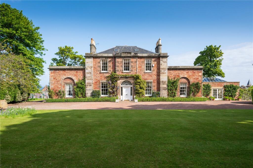 Main image of property: The Glebe House, 4 Law Road, North Berwick, East Lothian, EH39