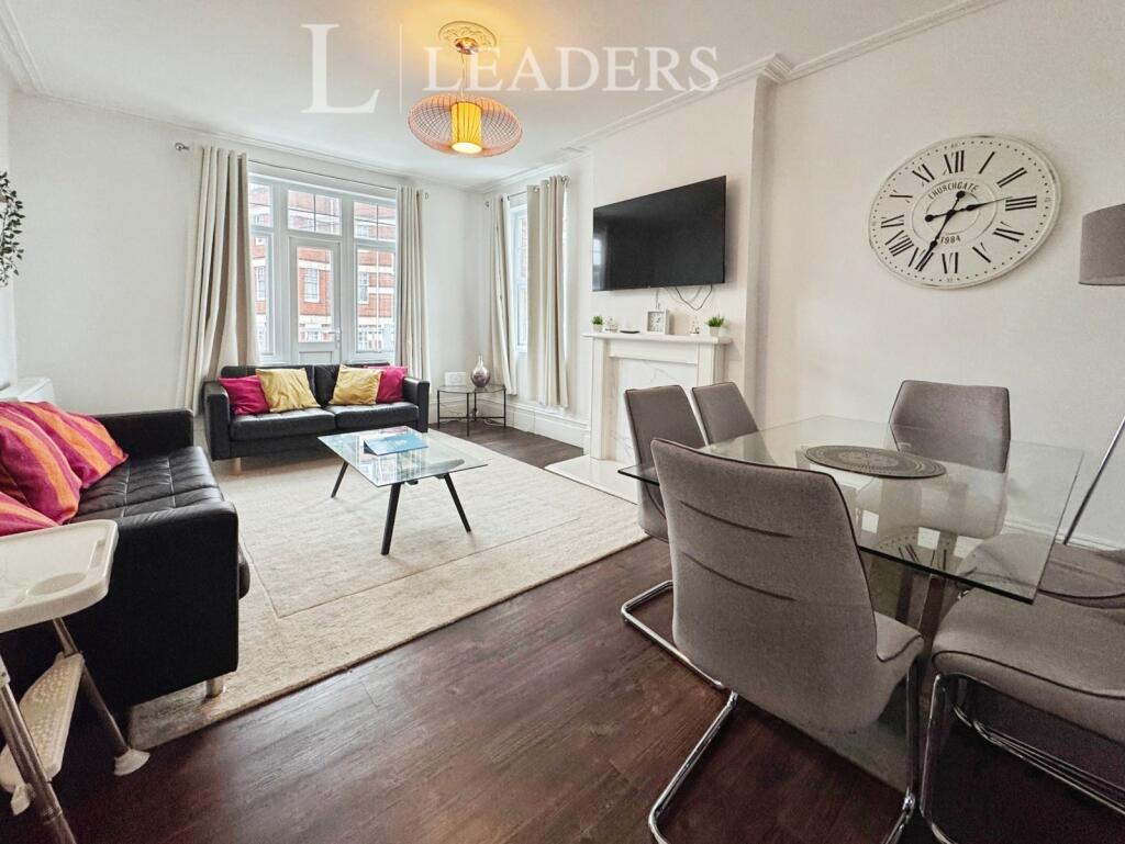 Apartment in Clacton-on-Sea, Great Clacton - View 2