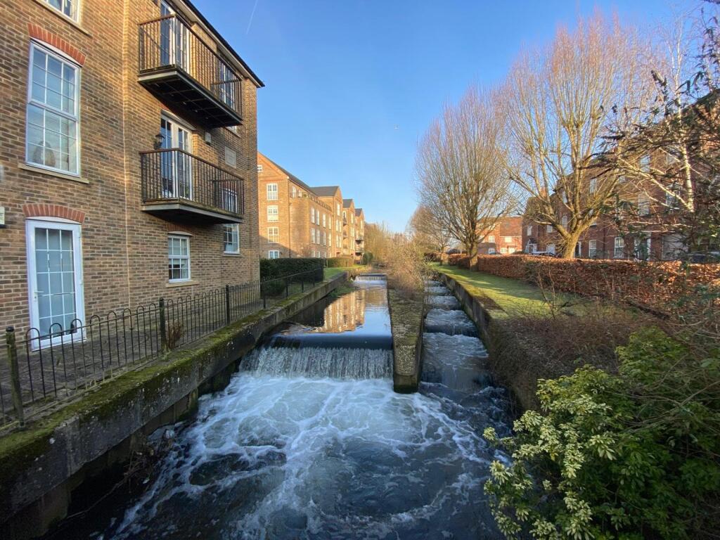 Main image of property: Glory Mill Lane, Wooburn Green, High Wycombe, Buckinghamshire, HP10