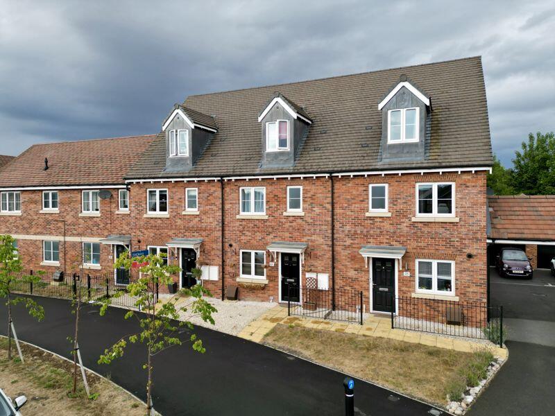 Main image of property: Kingside, Wantage