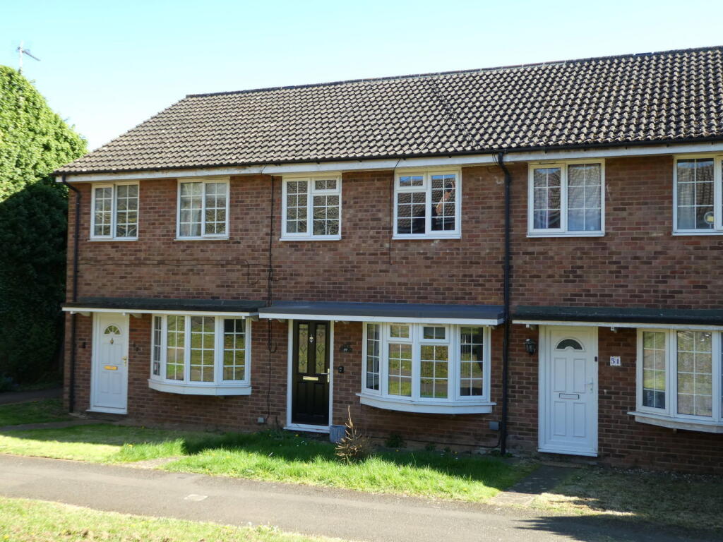 Main image of property: Sussex Drive, Banbury, OX16 1UR