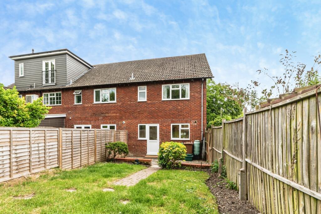 Main image of property: Purbrook Road, Tadley, Hampshire, RG26
