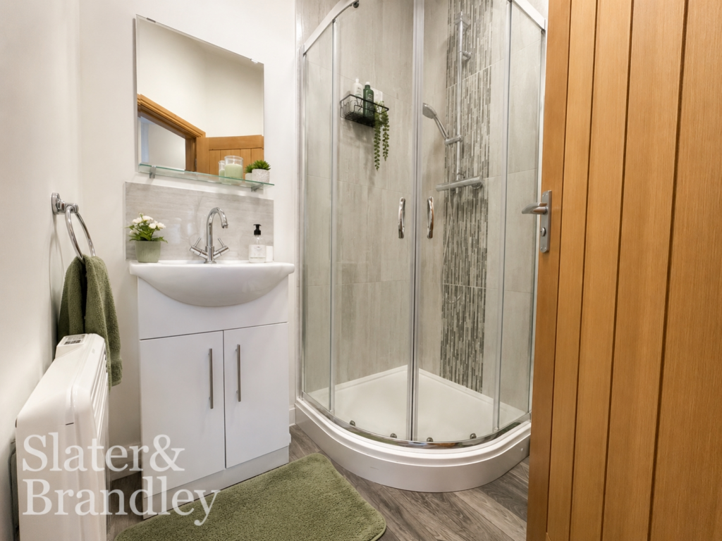 House in Nottingham, Beeston - View 3
