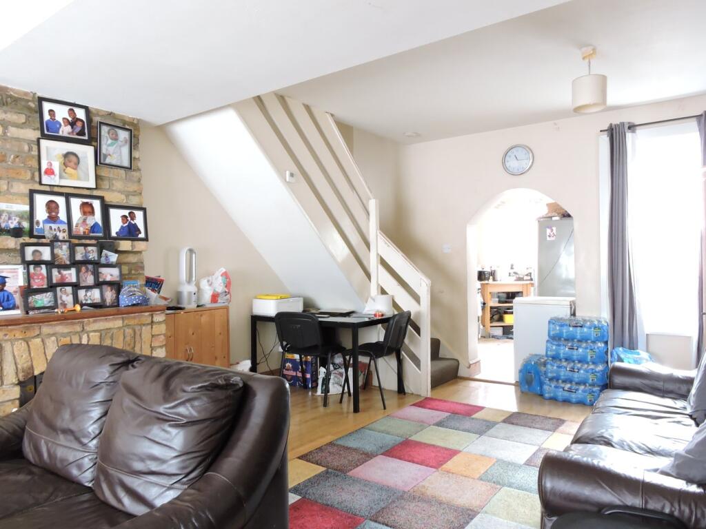 House in London, Ponders End - View 5