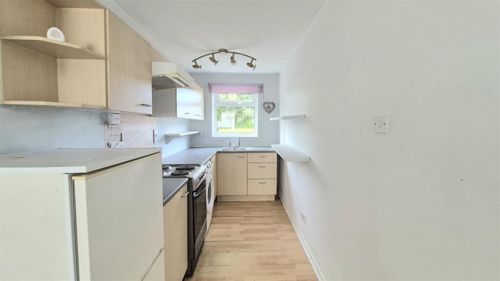 College Road, St Albans photo 4
