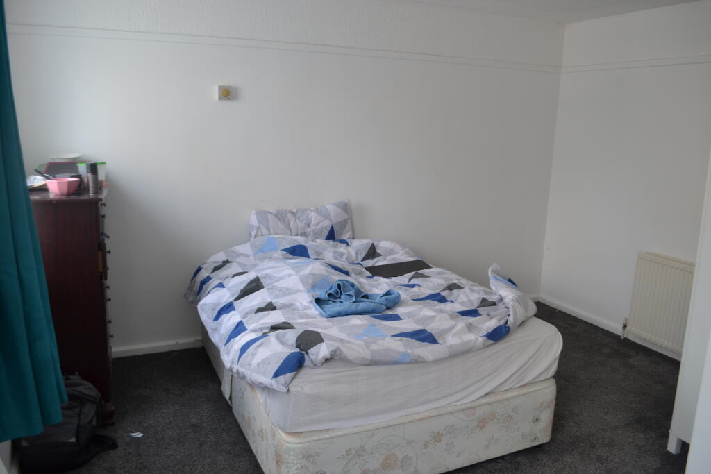 4 bedroom terraced house for rent