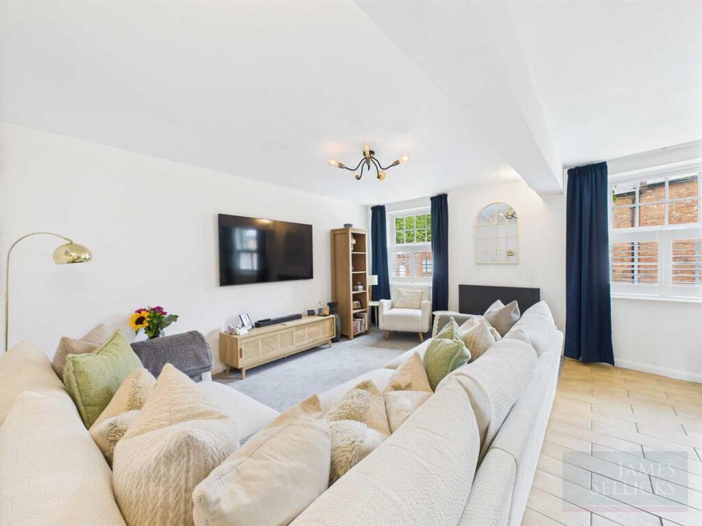 Main image of property: Mowsley Road, Husbands Bosworth, Lutterworth