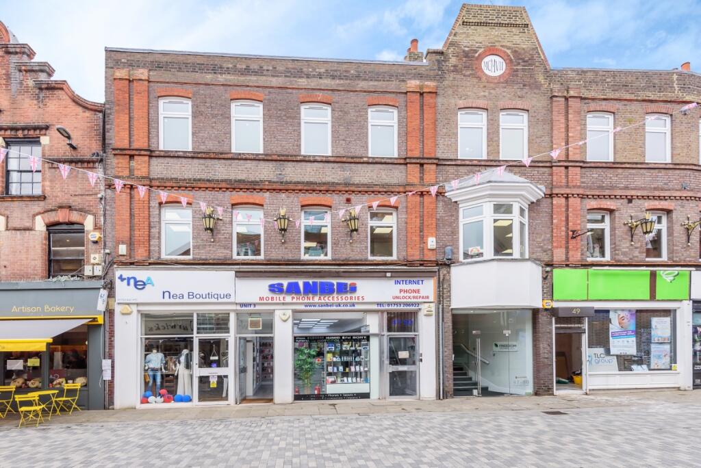 Apartment in Slough - View 3