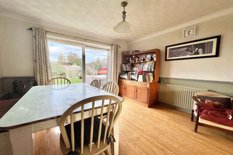 Walsh Close, Weston super Mare, - DETACHED FAMILY HOME photo 4