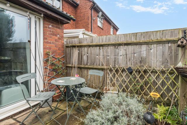 House in Thatcham, West Berkshire - View 3