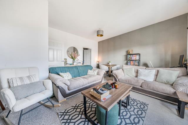 Apartment in Newbury, Speenhamland - More