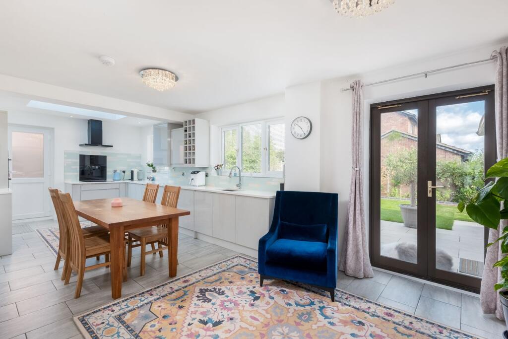 House in Stratford-on-Avon, Stratford-upon-Avon - More