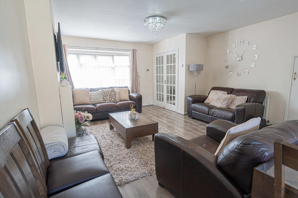 Elmbank Grove, Handsworth Wood  photo 4