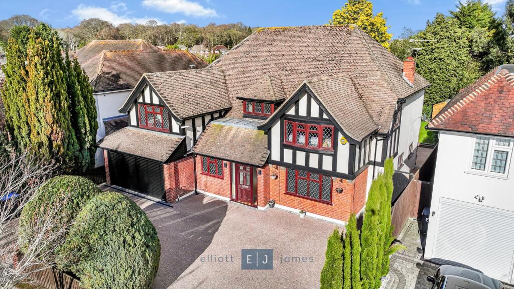 Main image of property: The Beacons, Loughton