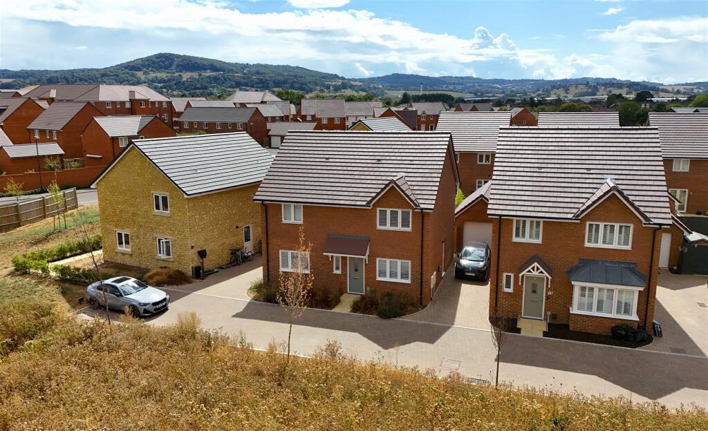Main image of property: Drake Gardens, Brockworth, Gloucester