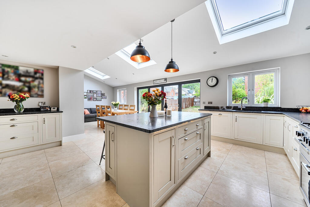 House in Reading - View 3