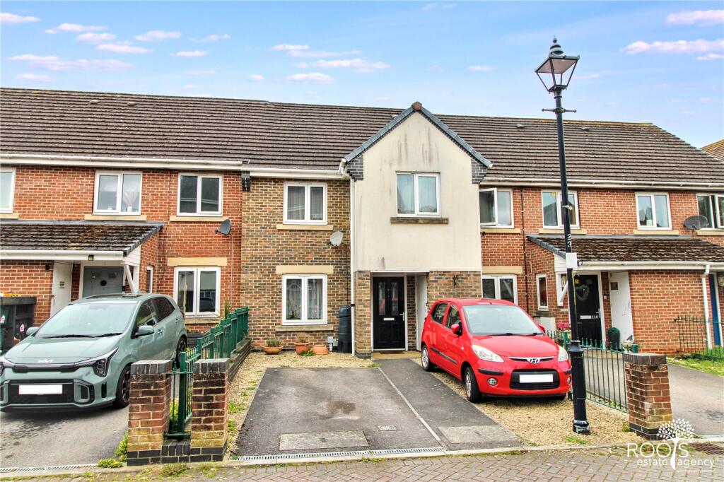 Main image of property: The Oaks, Newbury, Berkshire, RG14