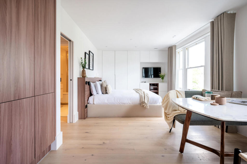 Main image of property: Unit H, 65 Elsham Road