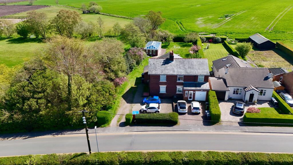 Main image of property: Scarth Hill Lane, Lathom, L40