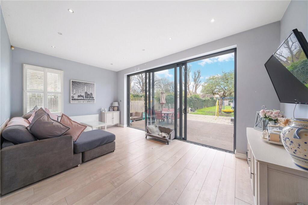 House in London, Penge - View 2