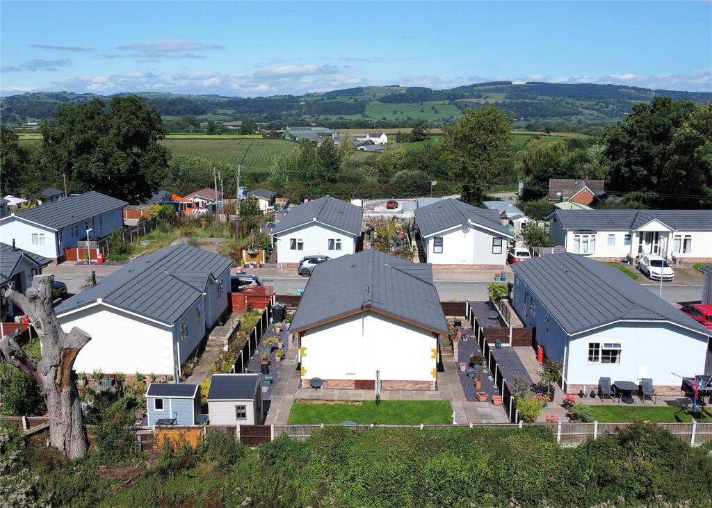 Forden, Welshpool, Powys photo 3