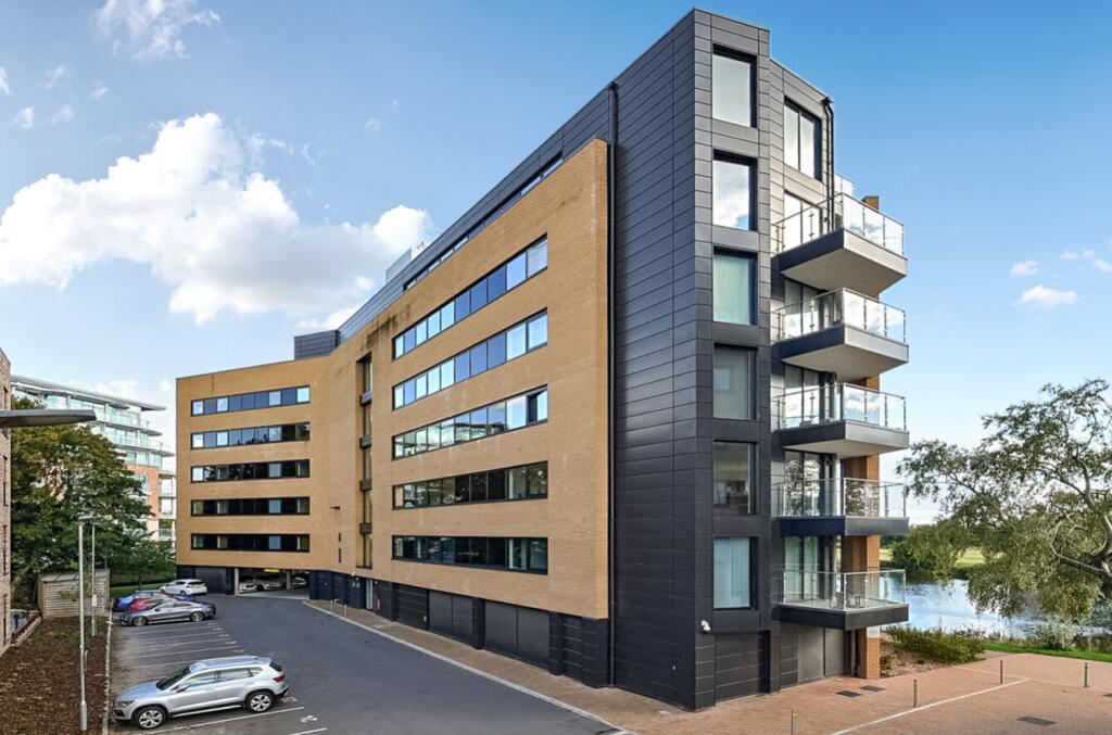 Main image of property: Yacht Club Place, Trent Lane, Nottingham, Nottinghamshire, NG2