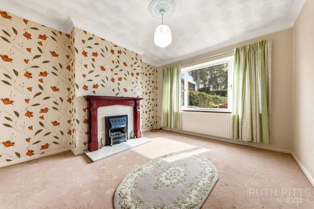 House in Wakefield - View 5