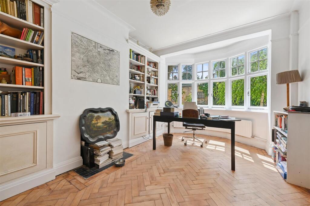 House in London - More