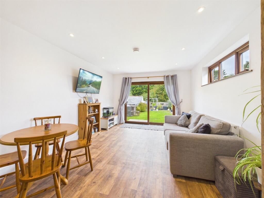 House in Exeter - View 5