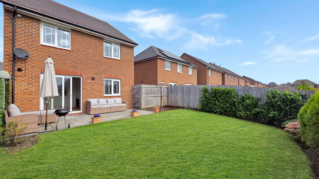 House in Manchester, Tyldesley - More