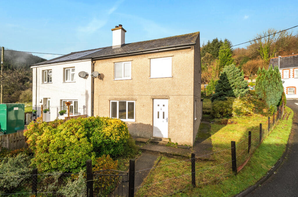 Main image of property: Heulfryn, Aberangell, Machynlleth, Powys, SY20